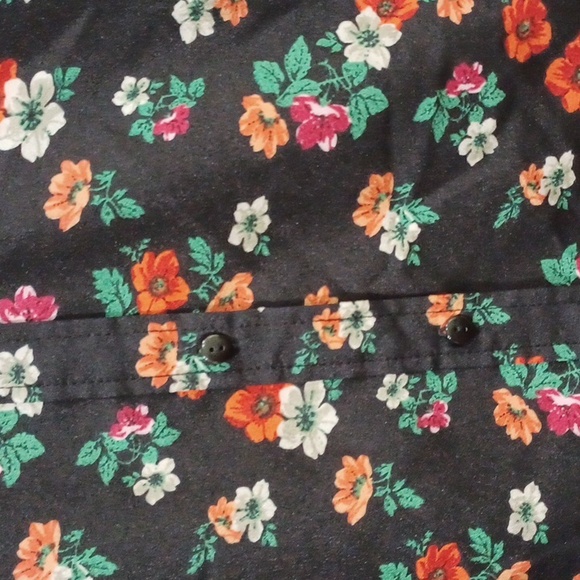 Philosophy Republic Clothing XS Black Polyester shirt w/bright floral pttrn. - Picture 2 of 8